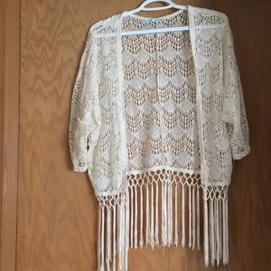 Short sleeve lace cover up